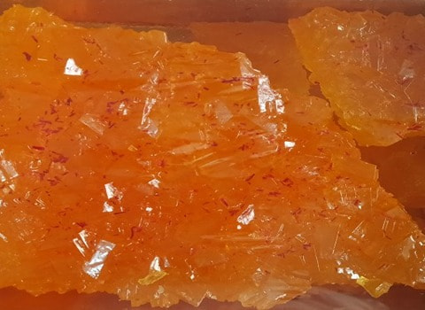 تصویر 2 از قیمت خرید نبات زعفرانی تخته ای عمده به صرفه و ارزان